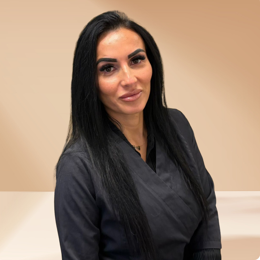 Maru-Kosmetik-Team-Emy